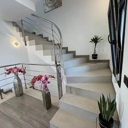 Manuel Villa Nerja
